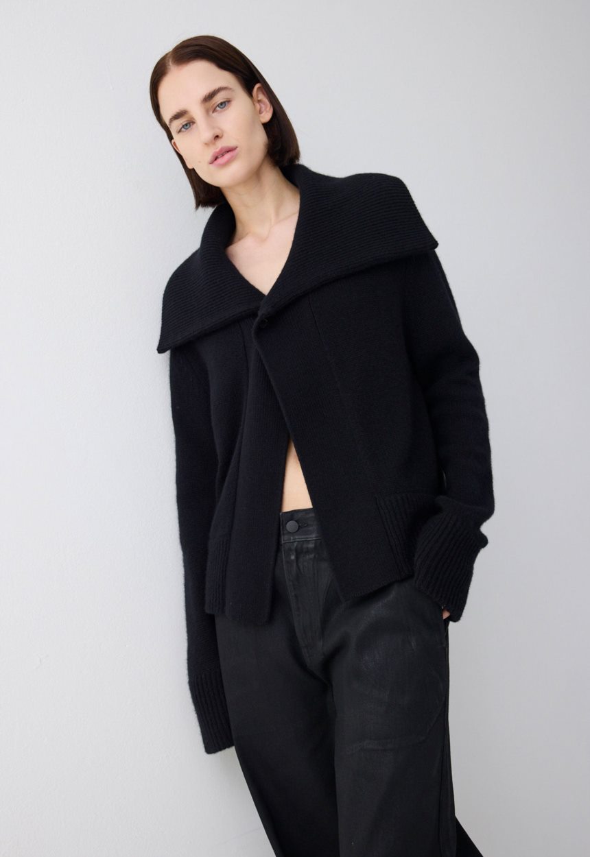 Jac + Jack Saddle Cashmere Jacket - Black