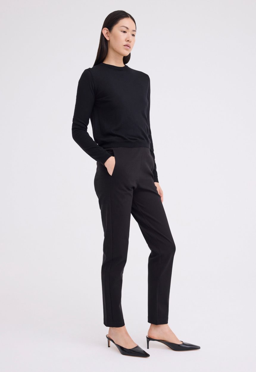 Jac + Jack Apex Merino Wool Sweater - Black